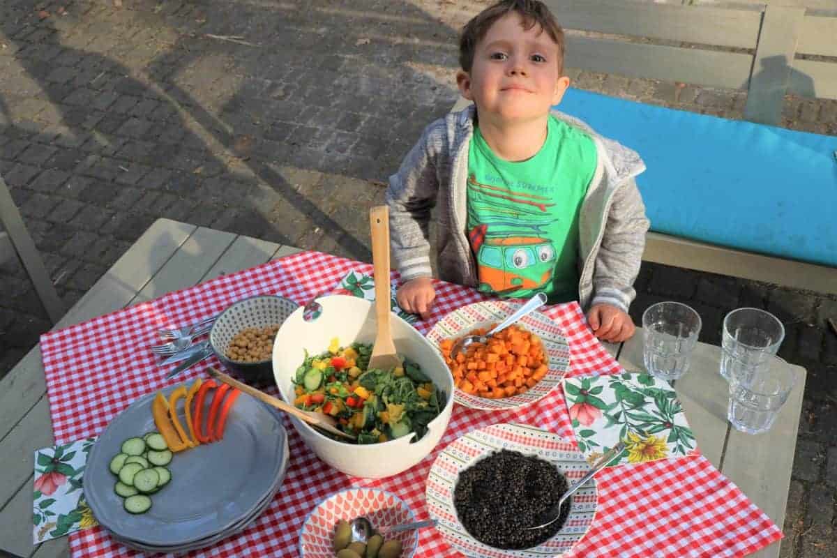 Jak wprowadzać zdrowe nawyki żywieniowe u dziecka